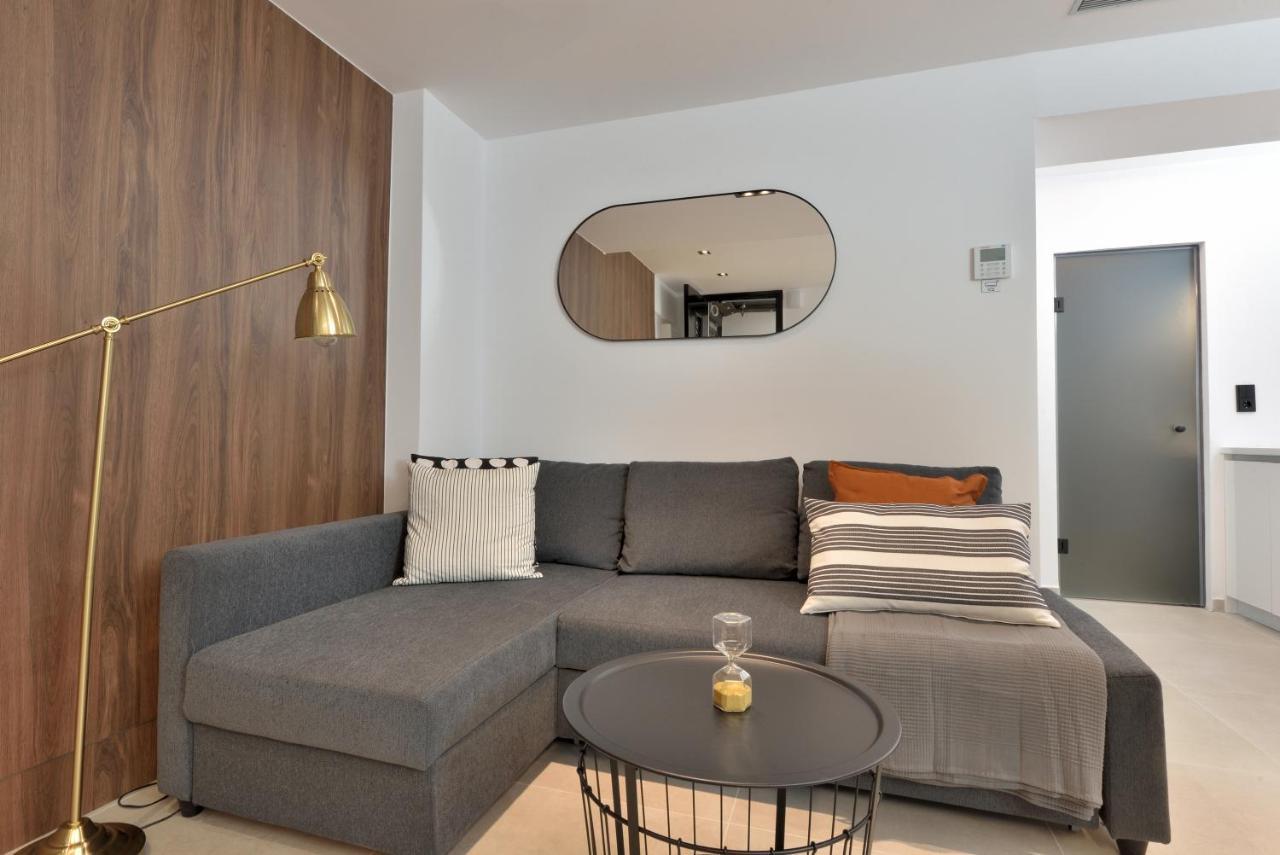 Phaedrus Living City Center Luxury Flat Skoufa Athens Exterior photo